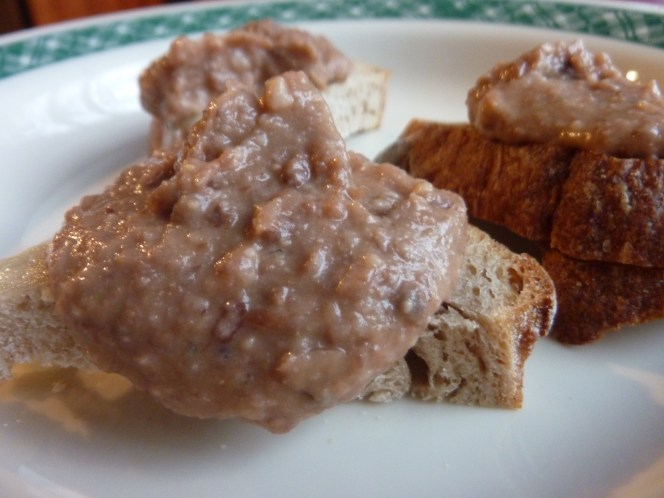 Bean dip/hummus. Pinto beans, sriracha, tarragon, tsp of oil from nut butter, cracked black pepper, salt,  pepper infused vinegar, and veggie broth. 