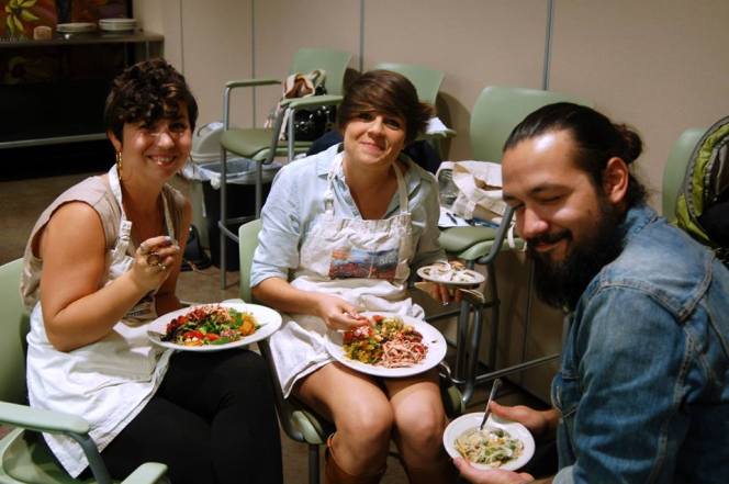 1394783_593395027386235_2125939569_n